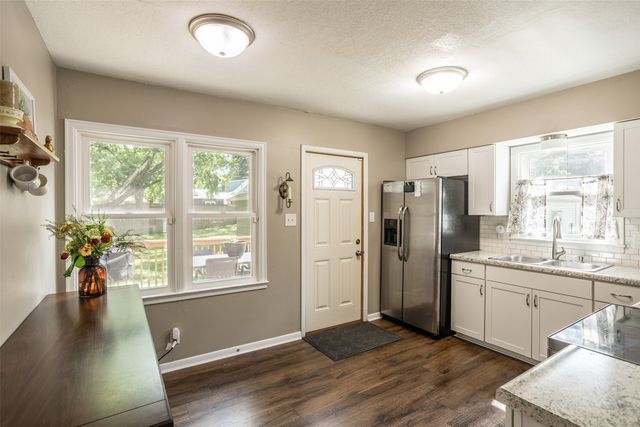 2508 Mann Avenue, Des Moines, IA 50310