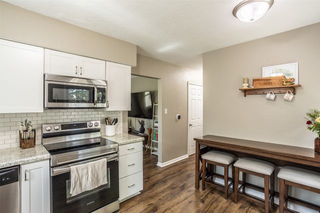 2508 Mann Avenue, Des Moines, IA 50310