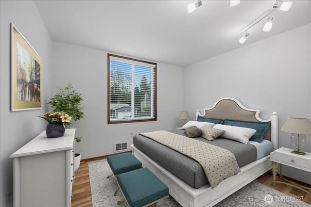 10203 50th Place W, Mukilteo, WA 98275