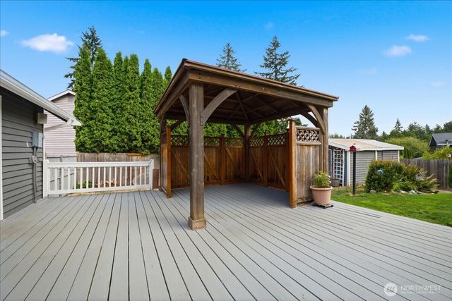 10203 50th Place W, Mukilteo, WA 98275