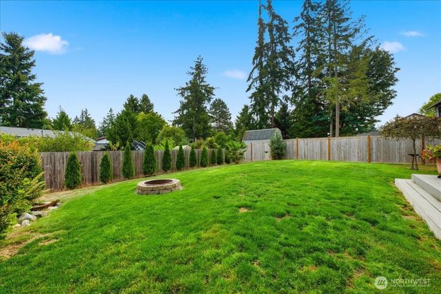 10203 50th Place W, Mukilteo, WA 98275
