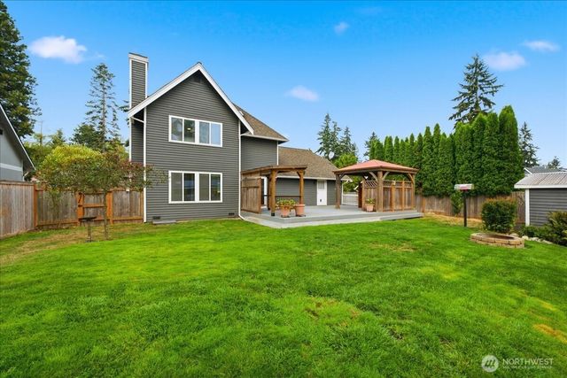 10203 50th Place W, Mukilteo, WA 98275