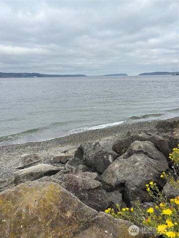 10203 50th Place W, Mukilteo, WA 98275