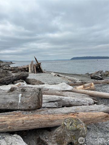 10203 50th Place W, Mukilteo, WA 98275