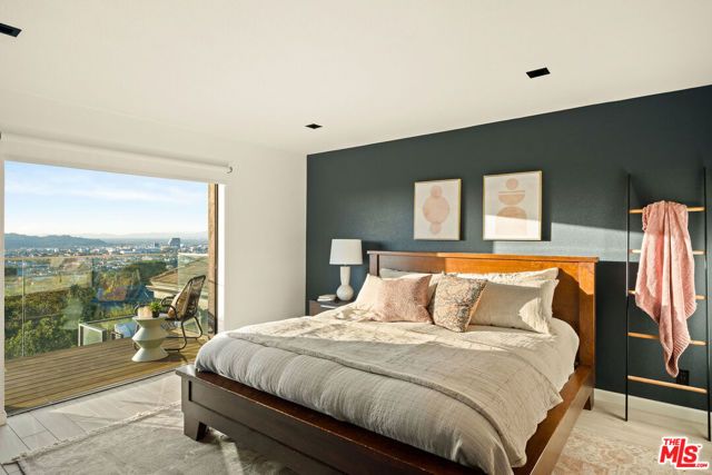 4517 Stanton Drive, Los Angeles, CA 90065