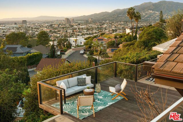 4517 Stanton Drive, Los Angeles, CA 90065