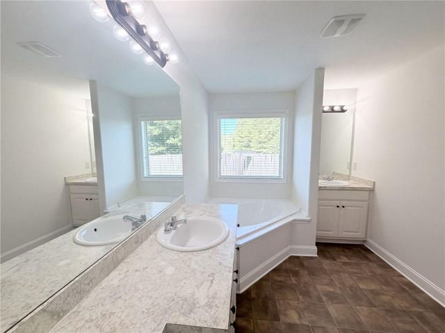 544 Palimino Pass, Monroe, GA 30655