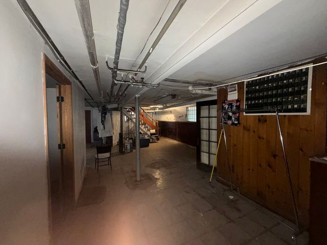 8236 S May Street, Chicago, IL 60620