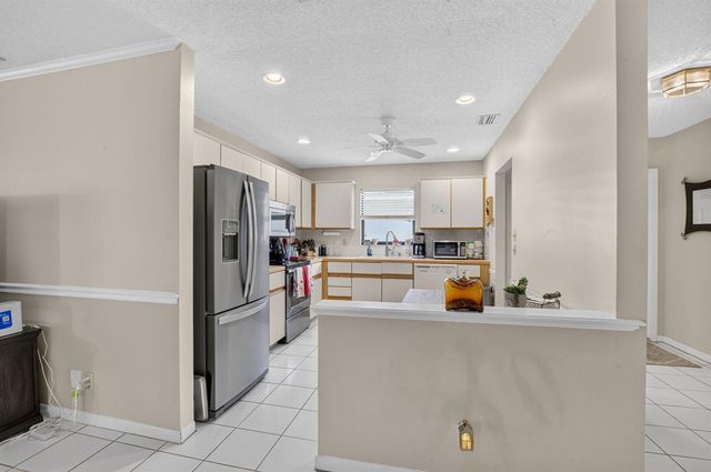 20974 Concord Green Drive E, Boca Raton, FL 33433