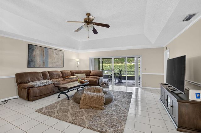 20974 Concord Green Drive E, Boca Raton, FL 33433