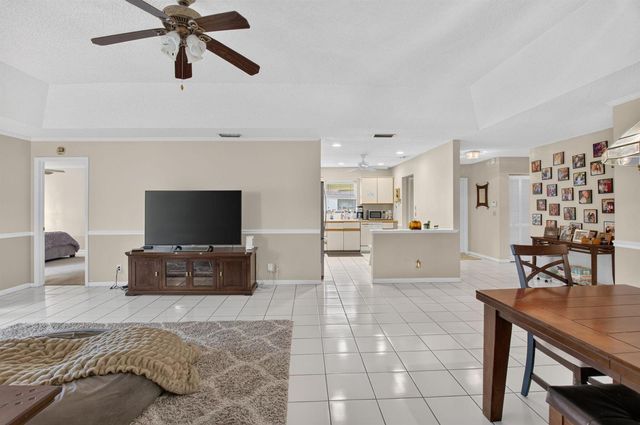 20974 Concord Green Drive E, Boca Raton, FL 33433