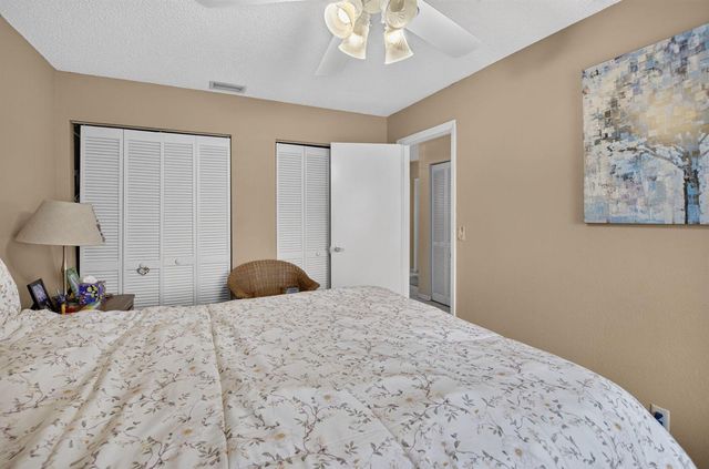 20974 Concord Green Drive E, Boca Raton, FL 33433