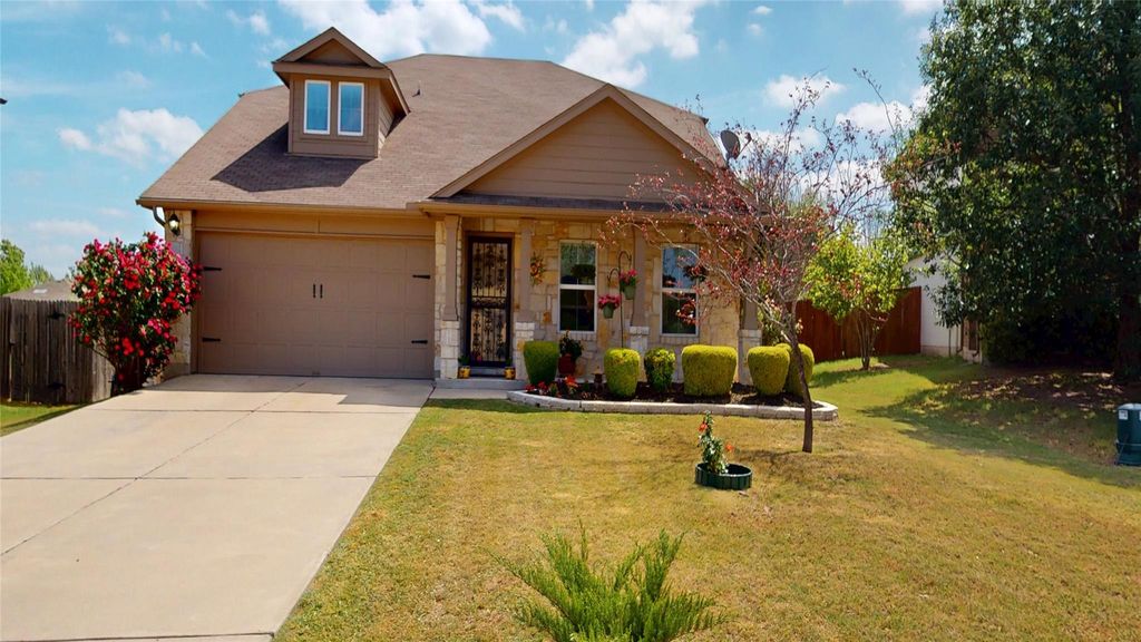 209 Frio River TRL, Hutto, TX 78634
