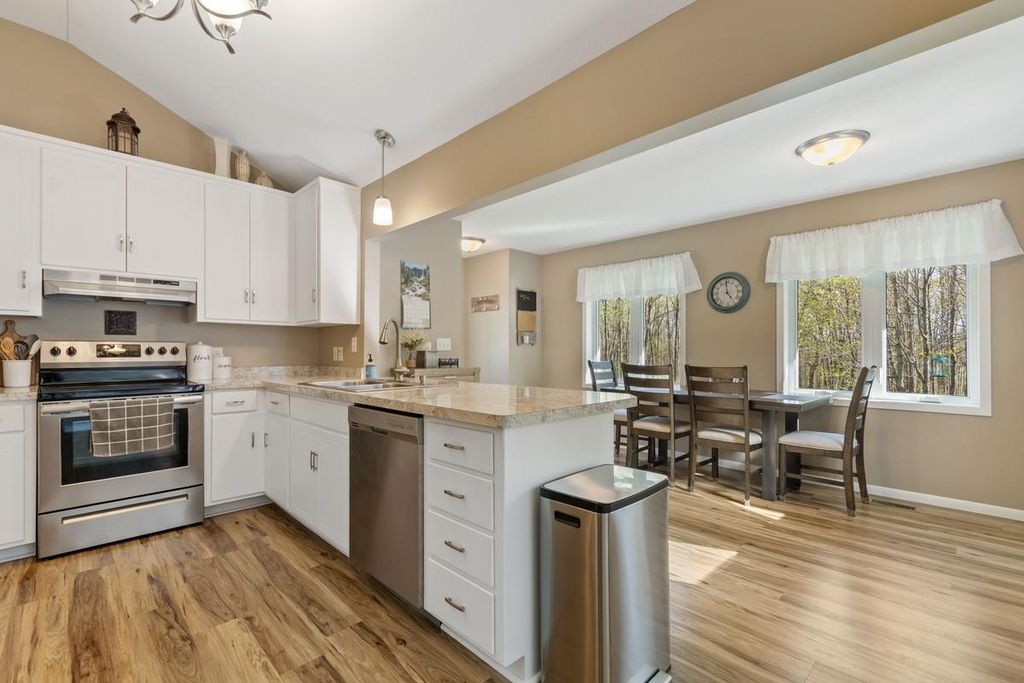 6715 Sioux Trail, Rockford, MN 55373 — photo 2