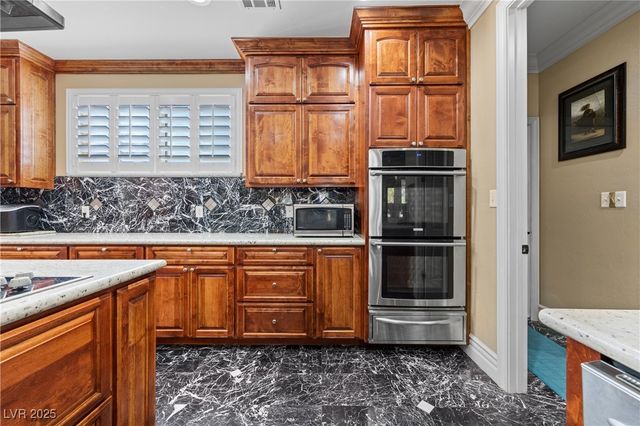 1998 Whitneys Dream Avenue, Logandale, NV 89021