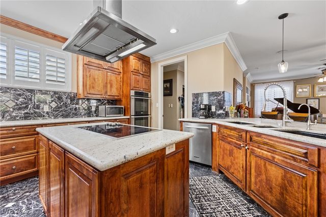 1998 Whitneys Dream Avenue, Logandale, NV 89021