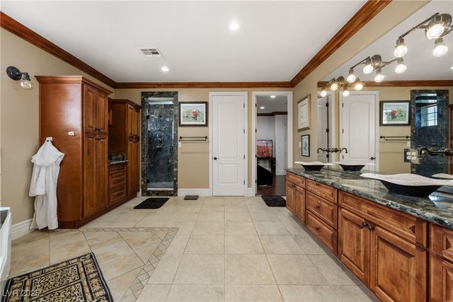 1998 Whitneys Dream Avenue, Logandale, NV 89021