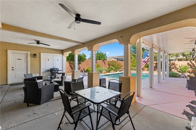 1998 Whitneys Dream Avenue, Logandale, NV 89021