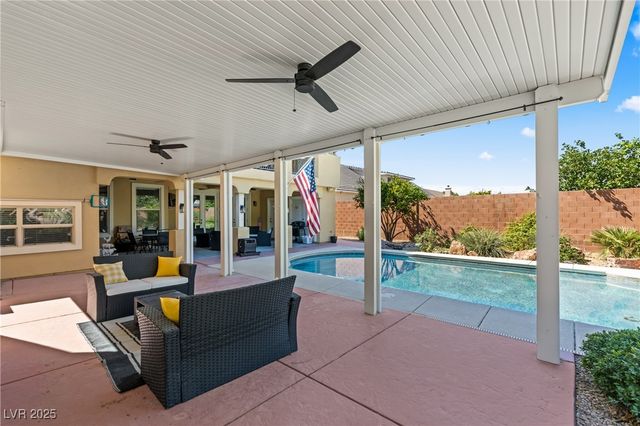 1998 Whitneys Dream Avenue, Logandale, NV 89021