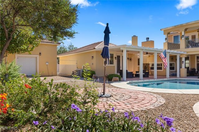 1998 Whitneys Dream Avenue, Logandale, NV 89021