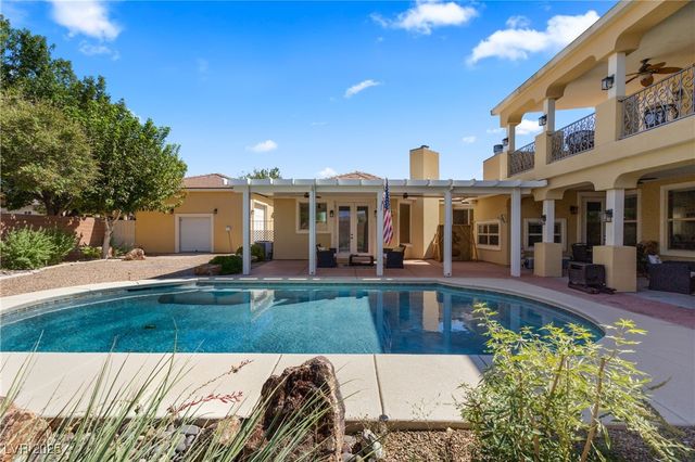 1998 Whitneys Dream Avenue, Logandale, NV 89021