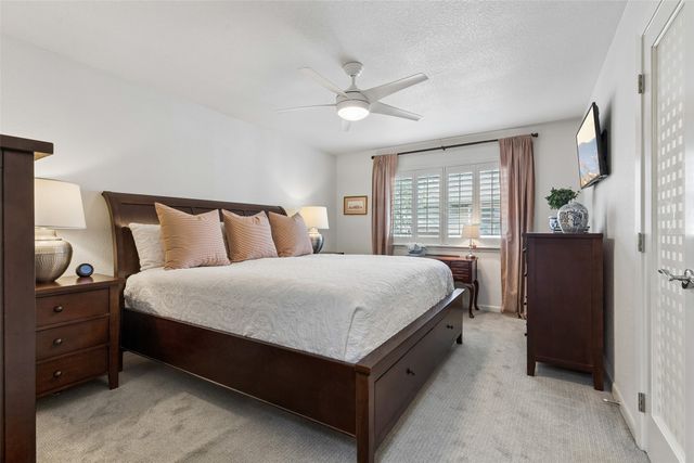 7450 Holly Hill Drive 124, Dallas, TX 75231