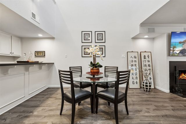 7450 Holly Hill Drive 124, Dallas, TX 75231