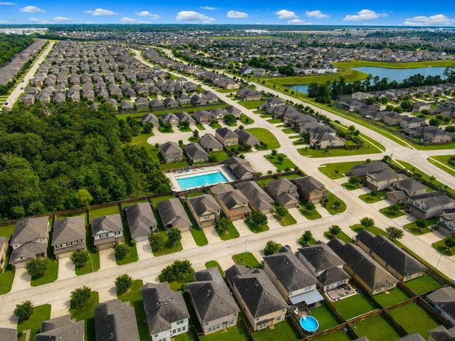 12710 City Green Trail, Houston, TX 77044