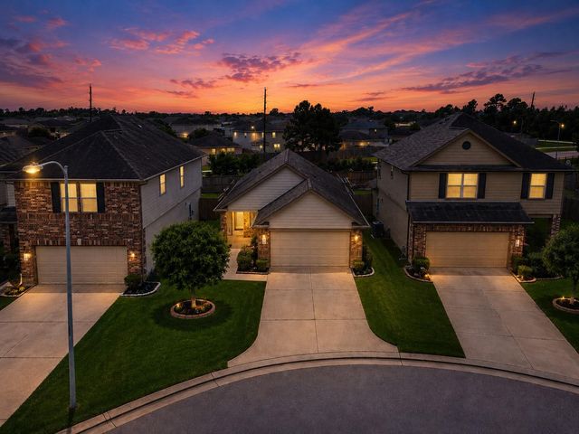 12710 City Green Trail, Houston, TX 77044