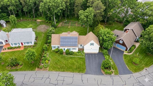 18 Asack Dr, Dennis, MA 02660