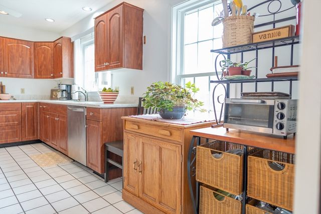 18 Asack Dr, Dennis, MA 02660