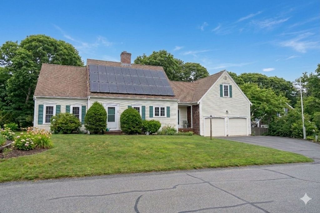 18 Asack Dr, Dennis, MA 02660