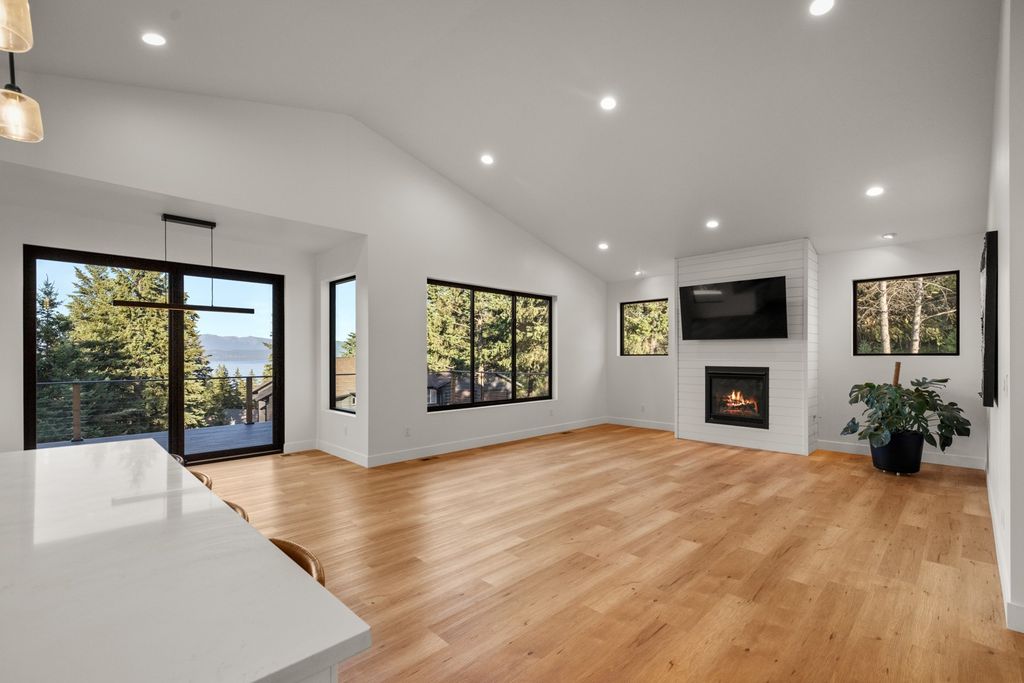 Image 22 of property listing at 175 Wulff Lane, Lakeside, MT 59922
