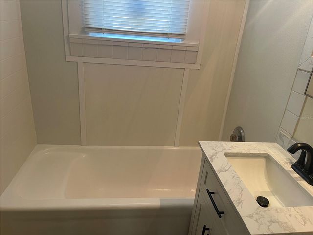 1002 DREW STREET, Clearwater, FL 33755