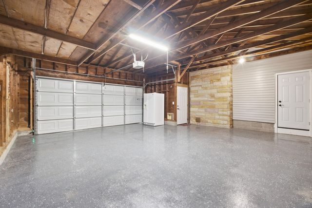 4340 S Quarterline Road, Muskegon, MI 49444