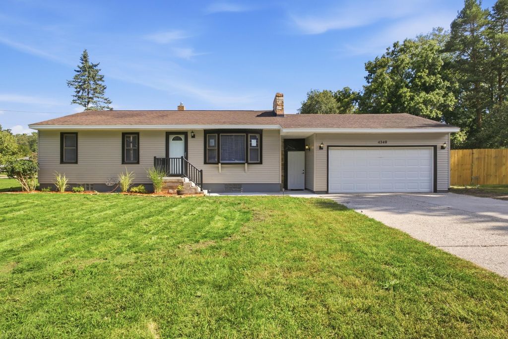 4340 S Quarterline Road, Muskegon, MI 49444