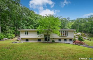 39 Bear Mountain Road, New Fairfield, CT 06812