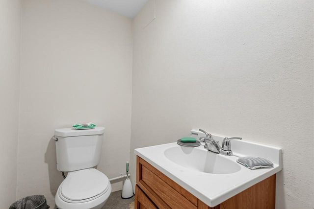6350 W Leon TERRACE, Milwaukee, WI 53218