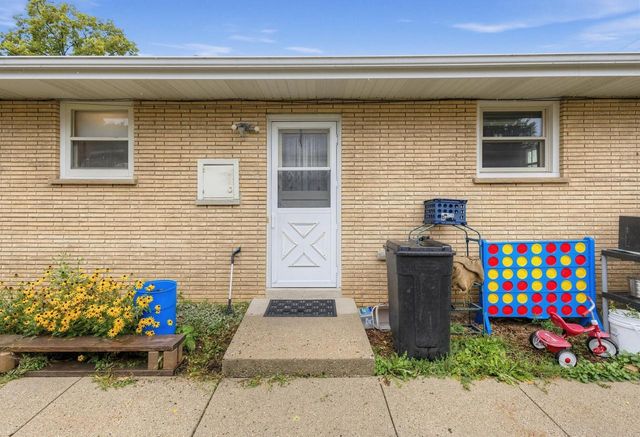 6350 W Leon TERRACE, Milwaukee, WI 53218