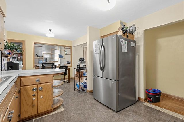 6350 W Leon TERRACE, Milwaukee, WI 53218