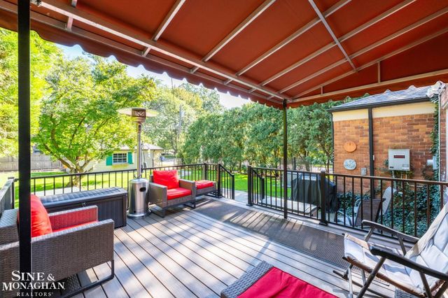 1302 Yorkshire Road, Grosse Pointe Park, MI 48230