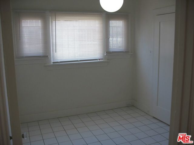 5412 Barton Avenue, Los Angeles, CA 90038
