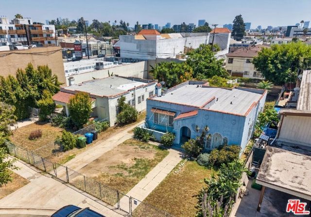 5412 Barton Avenue, Los Angeles, CA 90038
