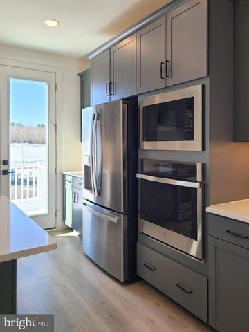 5046 BIGLEAF RD, Fredericksburg, VA 22407