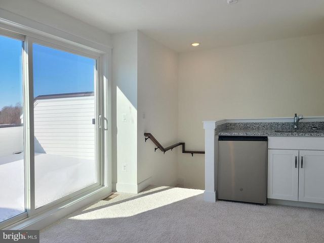 5046 BIGLEAF RD, Fredericksburg, VA 22407