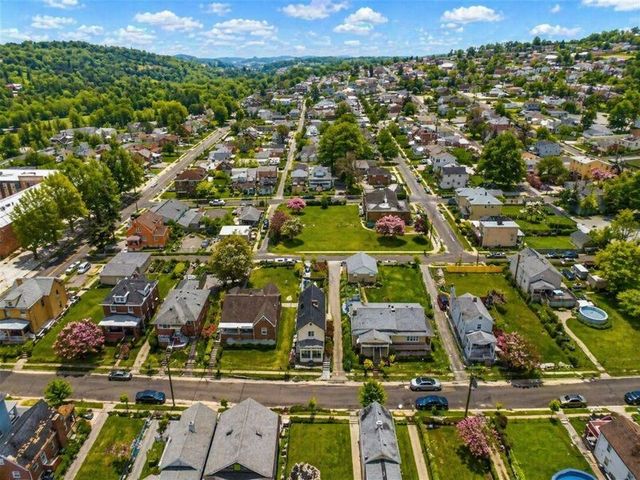 415 Giffin Ave, Canonsburg, PA 15317