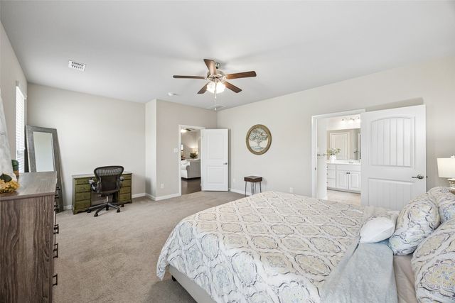 1904 Cardinal Way, Argyle, TX 76226