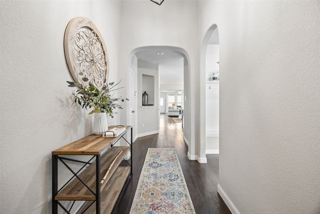 1904 Cardinal Way, Argyle, TX 76226