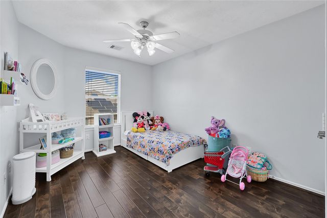 21822 Winsome Rose Court, Cypress, TX 77433