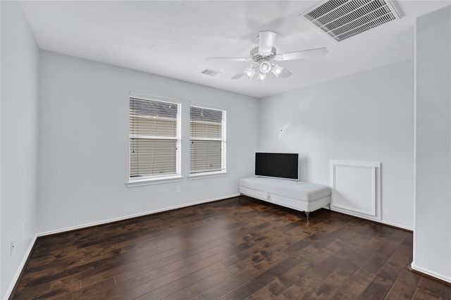 21822 Winsome Rose Court, Cypress, TX 77433